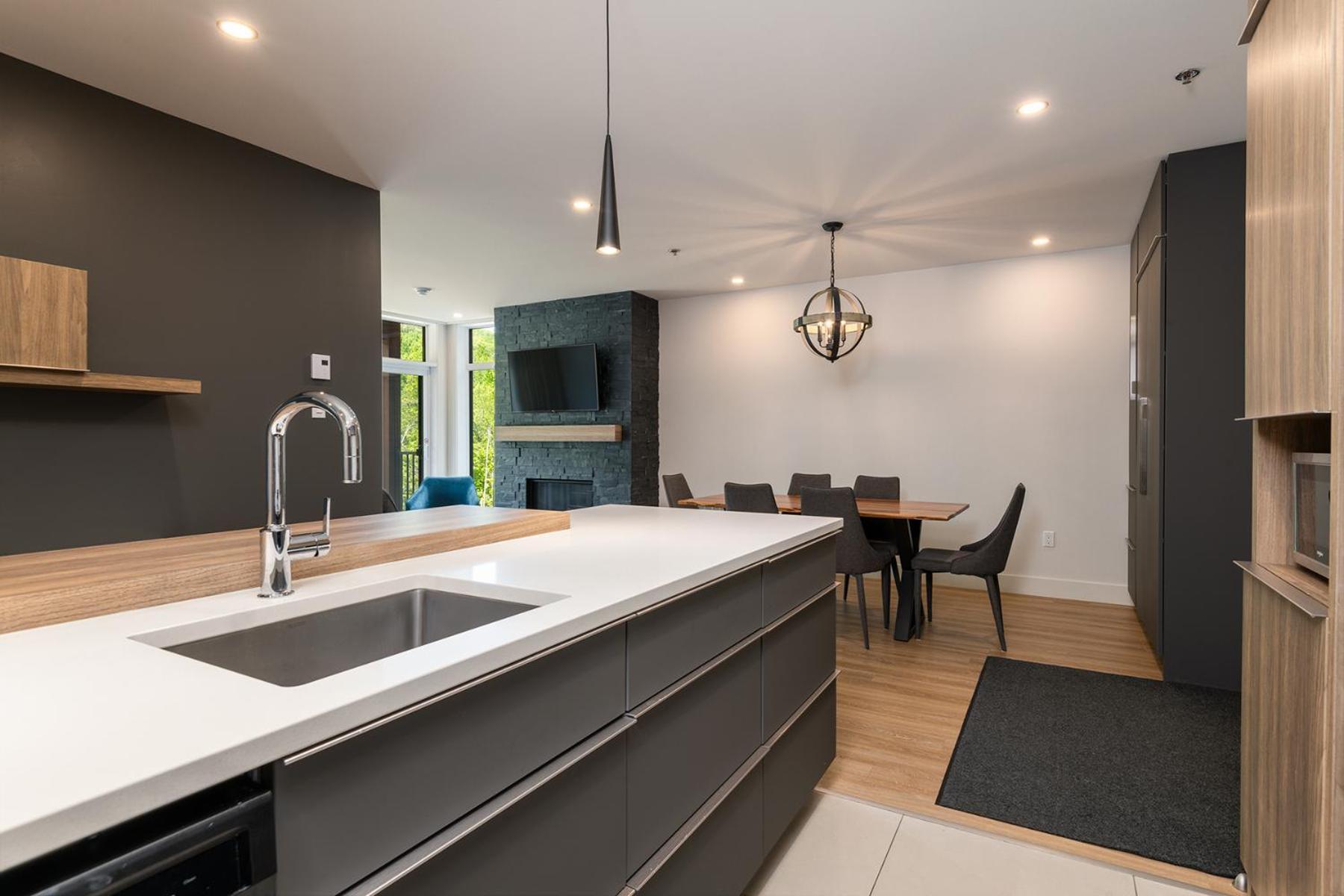 Les Appartements Du Massif De Charlevoix Petite-Riviere-Saint-Francois Oda fotoğraf